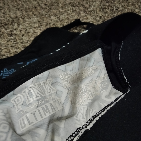 VS Pink Sports Bra - Picture 3 of 3